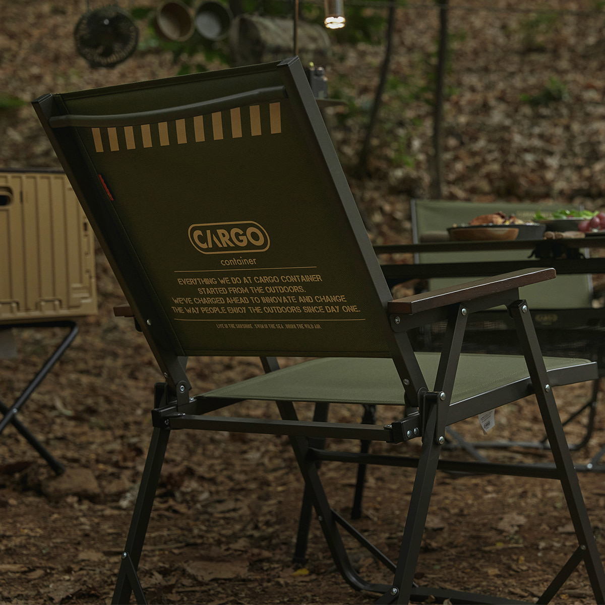 [Cargo Container] CARGO CONTAINER COZY FOLDING CHAIR L — Camp One Outdoor
